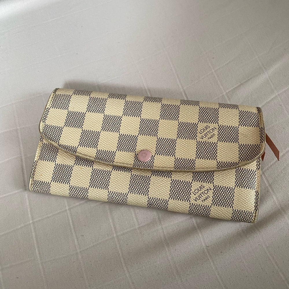 Used Louis Vuitton Damier Azur Emilie Wallet Rose